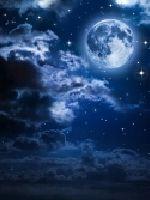 Jiang beauty is charming and delicate